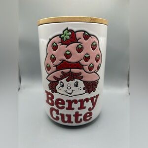 Strawberry Shortcake BERRY CUTE Canister Jar With Wooden Lid Retro Style NEW
